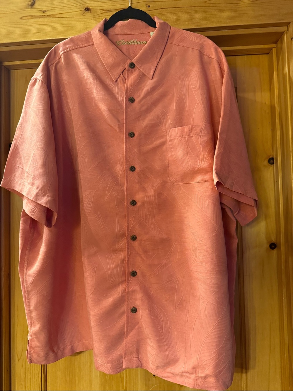 Caribbean Joe Men's Coral Textured Short Sleeve Button-Down Shirt